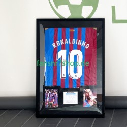 Ronaldinho Nr. 10 FC Barcelona Heimtrikot 2021 – signiert, Premium-Rahmen